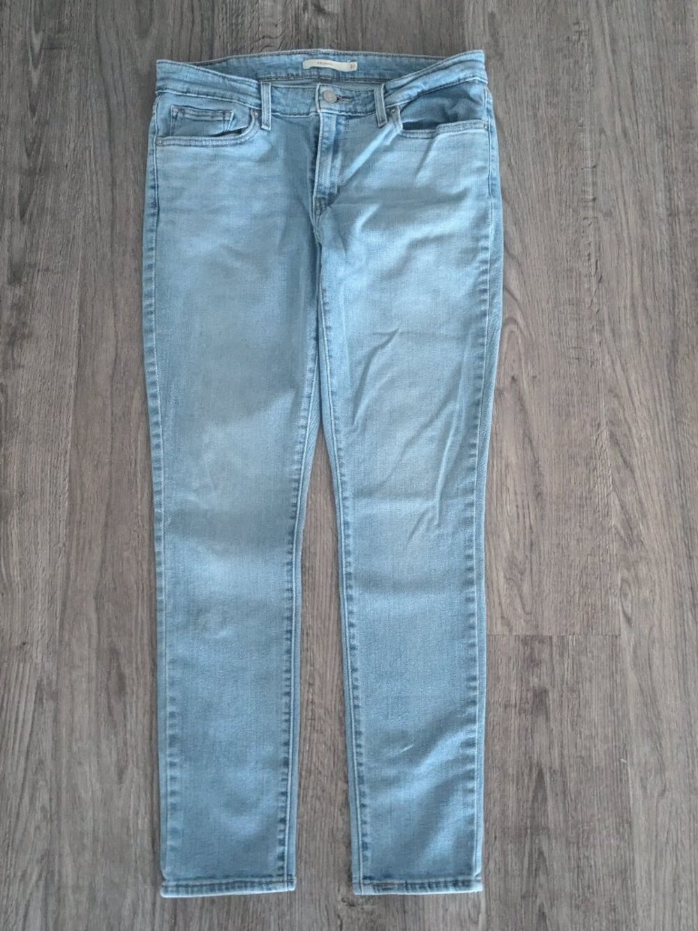 Levis 711 Skinny Stretch Jeans - Womens 30 - 27" Inseam - NWOT